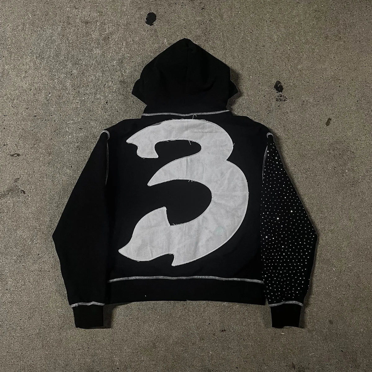 Sweat zipé à capuche